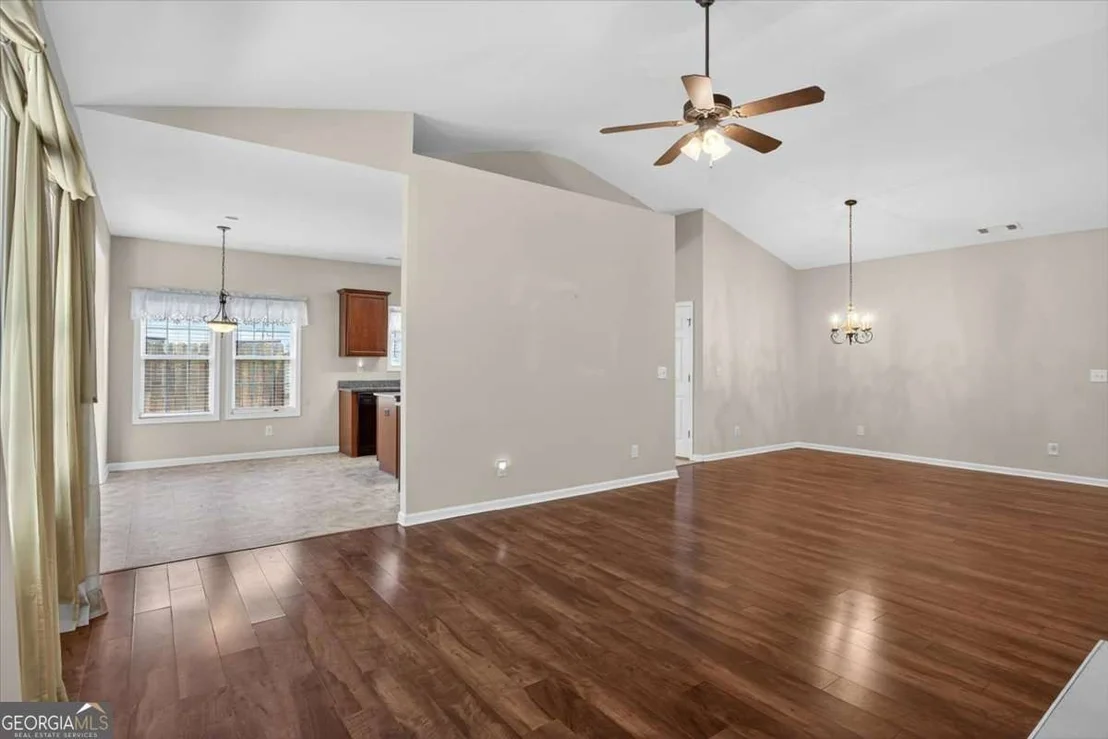 Photo of 2435 Centennial Hill Way NW