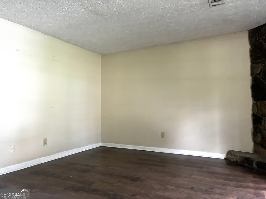 Photo of 3901 Wood Path Drive