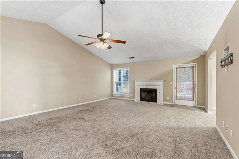 Photo of 252 Springbrooke Trail