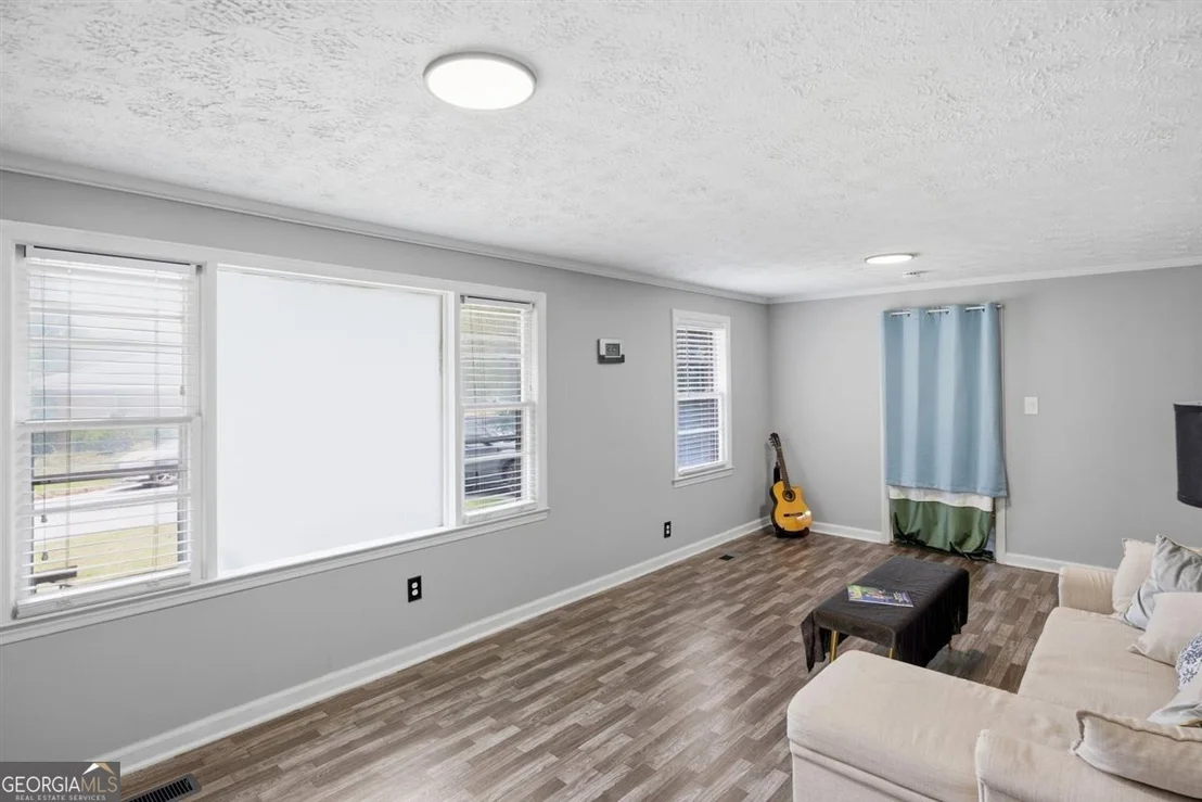 Photo of 1280 Baker Drive