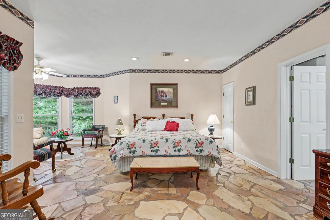 Photo of 285 Sunset View Road