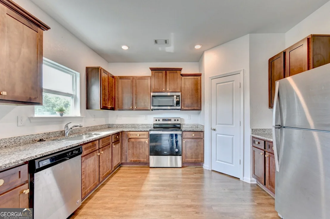 Photo of 784 Fitzroy Drive