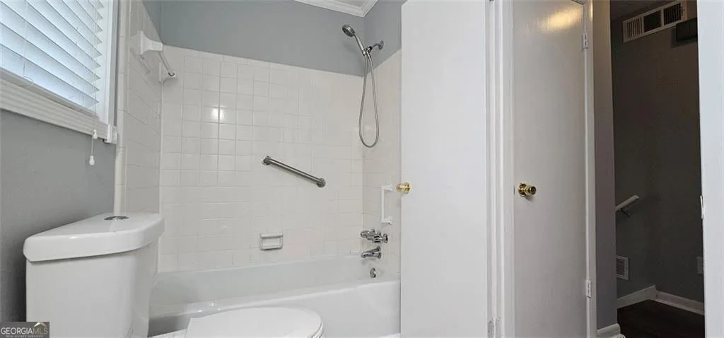 Photo of 1096 De Leon Court