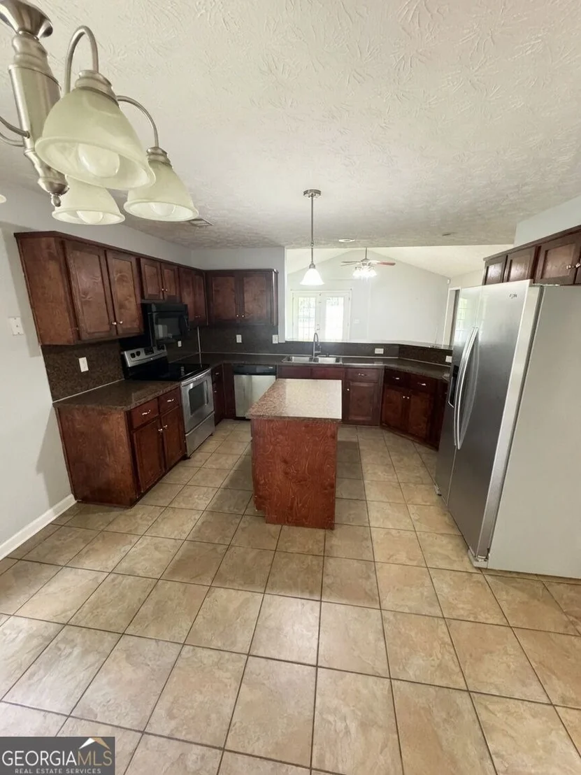 Photo of 526 Vista Drive
