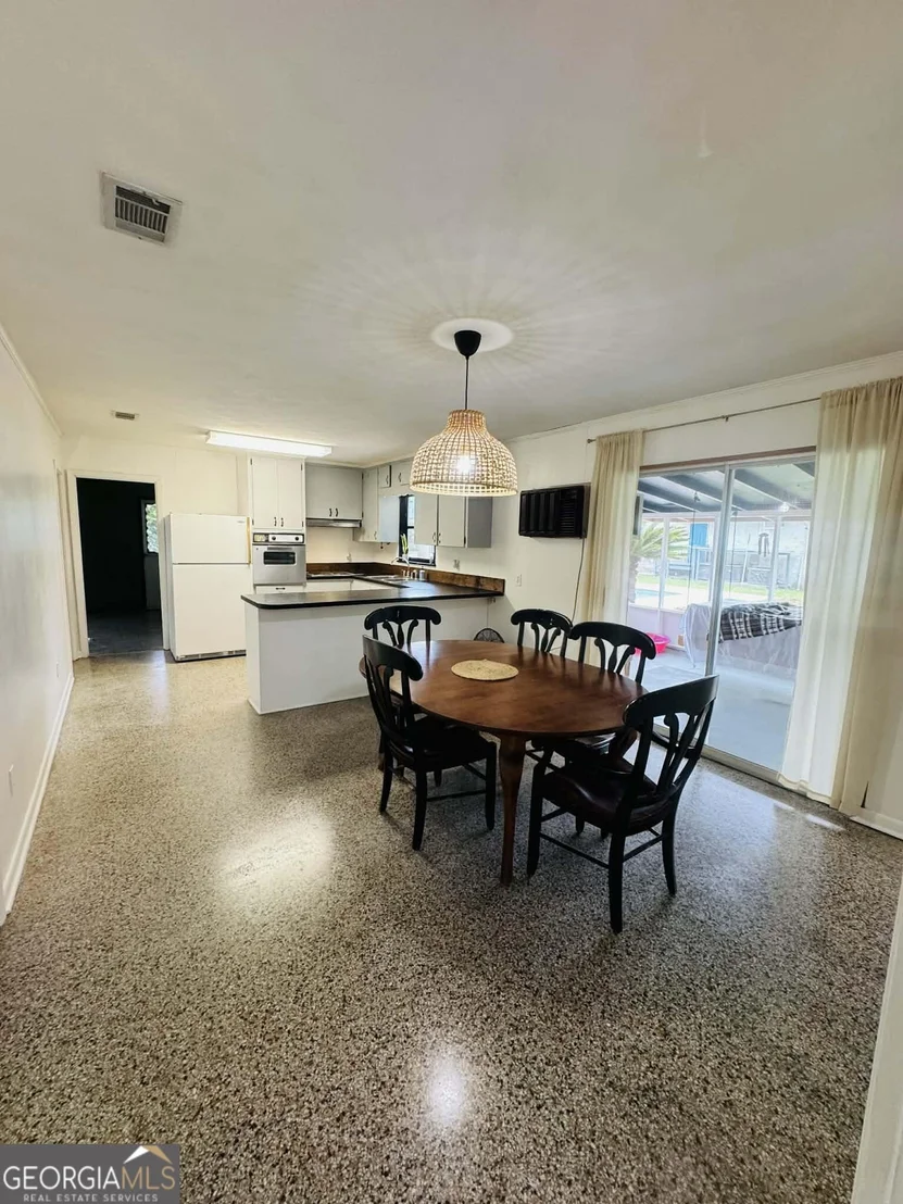 Photo of 213 Sherman Drive