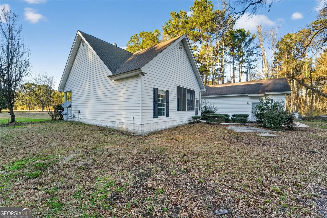 Photo of 1047 Juniper Lane
