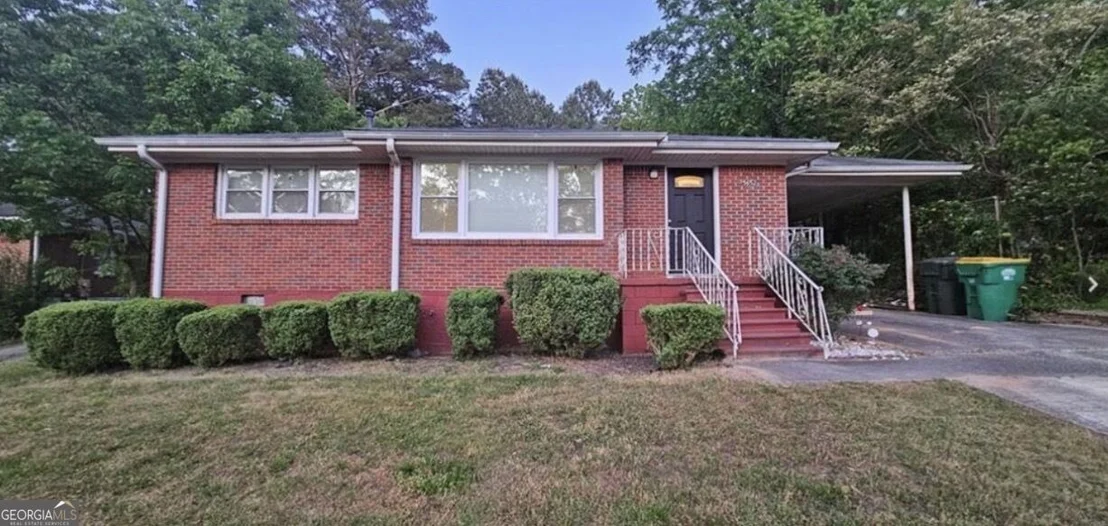 Photo of 5652 Ash Street