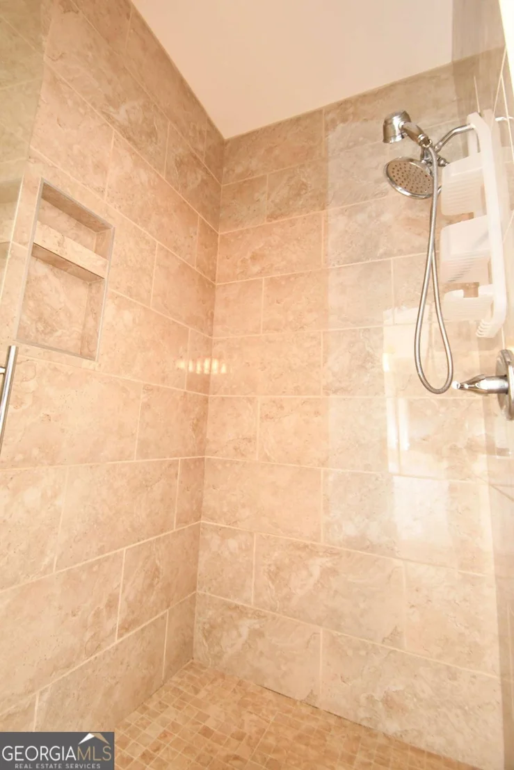 Photo of 218 Thornhill Drive