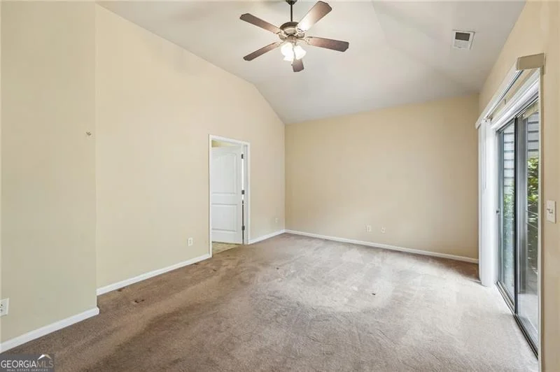 Photo of 204 Oakleaf Drive
