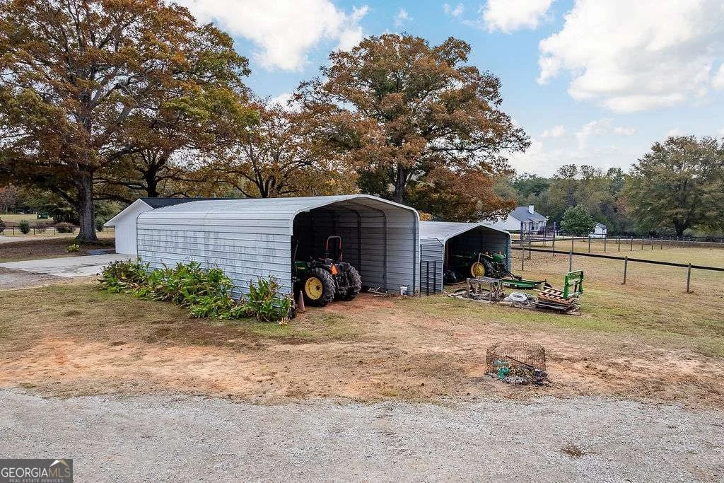 Photo of 1410 Old Bishop Road