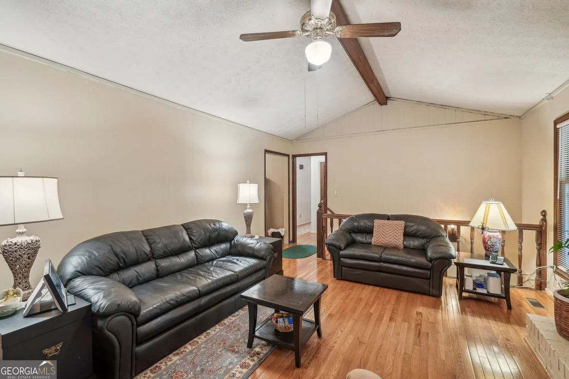 Photo of 8540 Ridge Road
