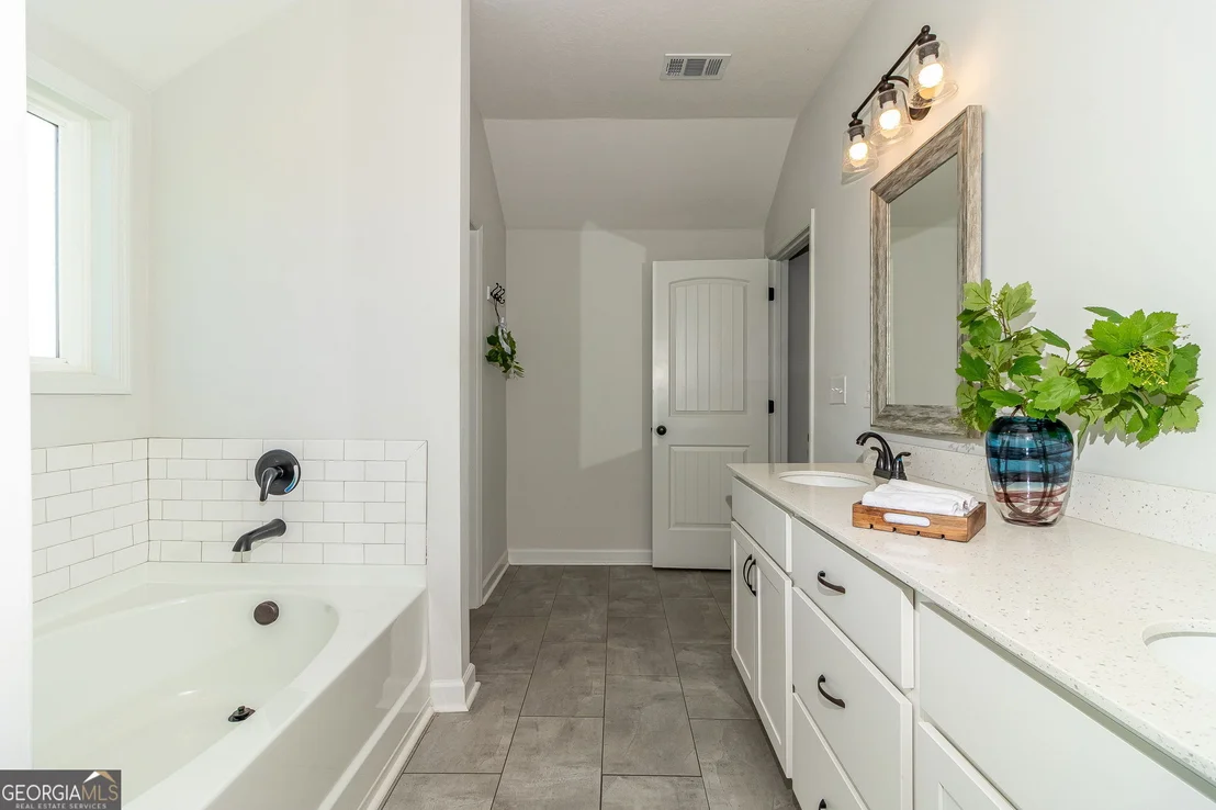 Photo of 115 Dublin Loop