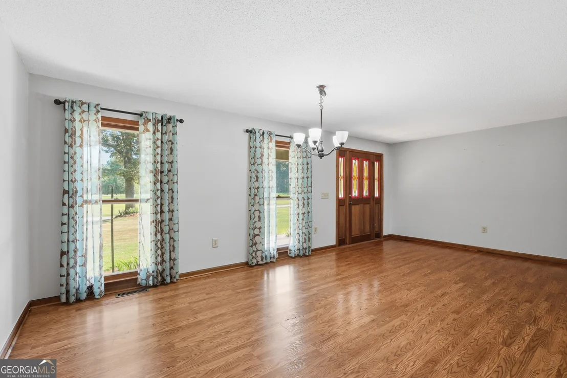 Photo of 71 Poole Circle