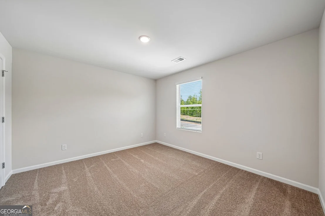 Photo of 140 Post Oak Drive