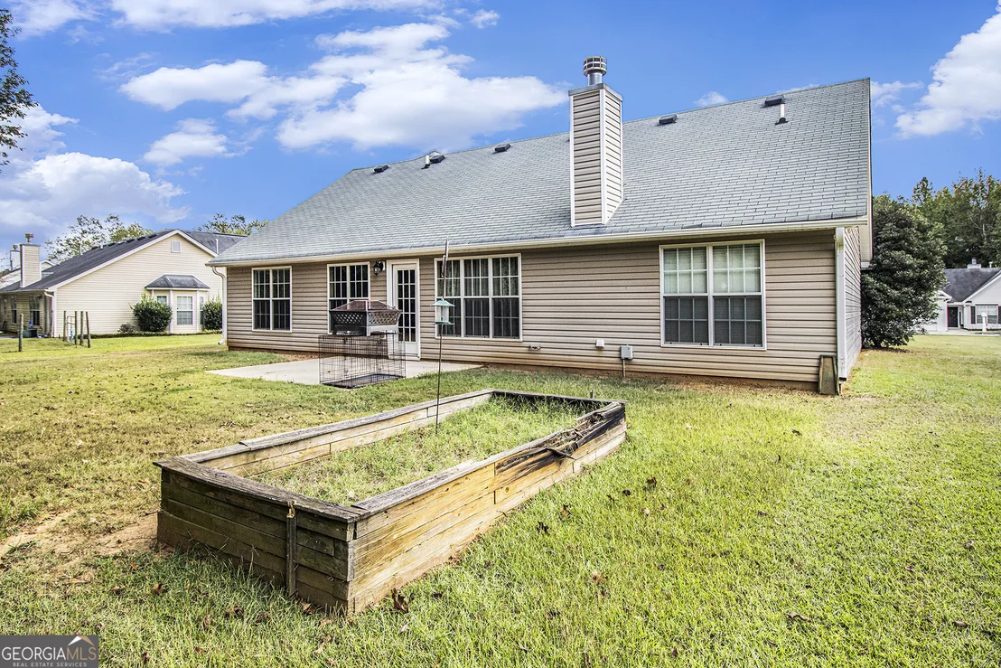 Photo of 260 Sandstone Drive