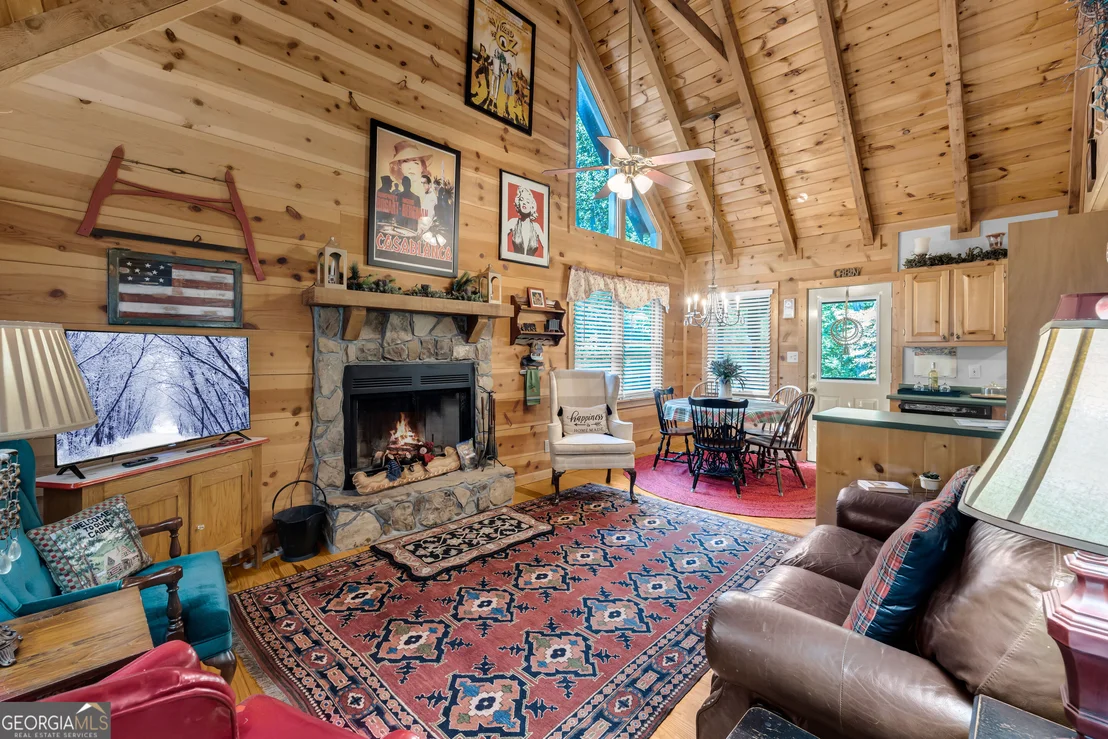 Photo of 445 Skyview Circle
