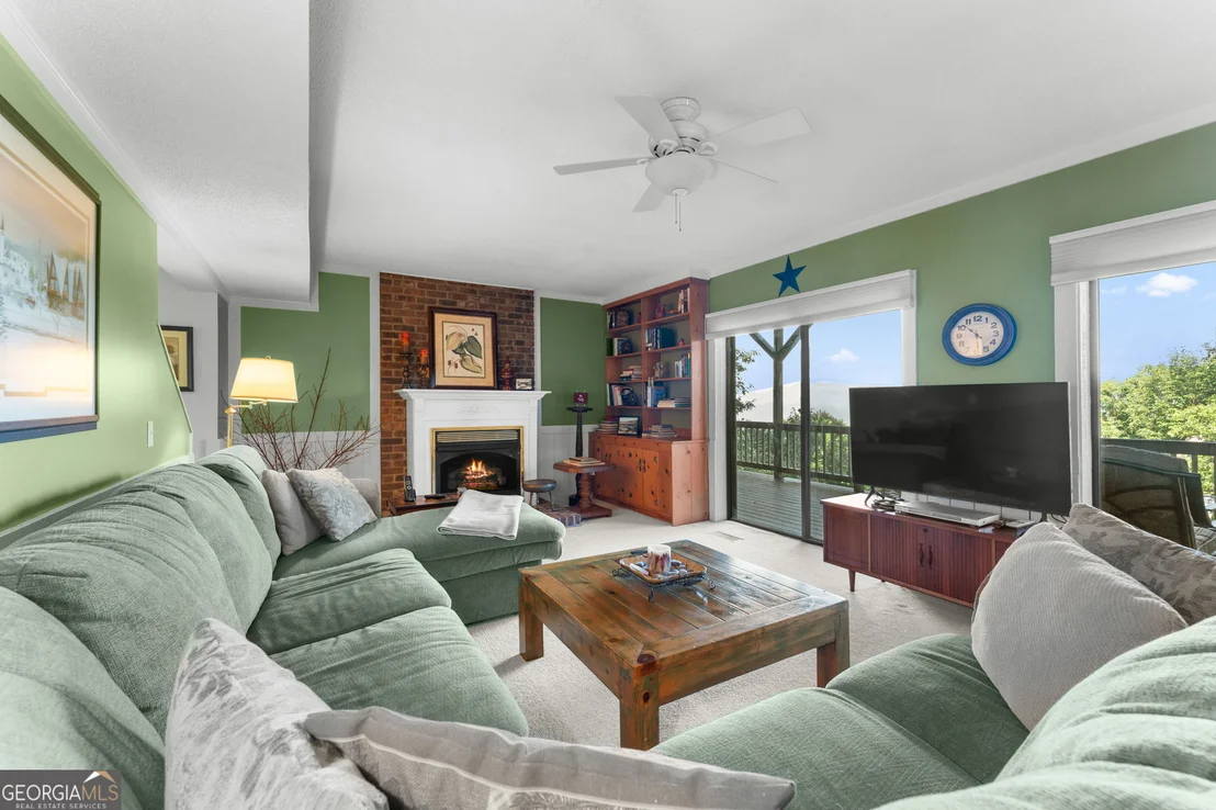 Photo of 234 Saddleback Circle