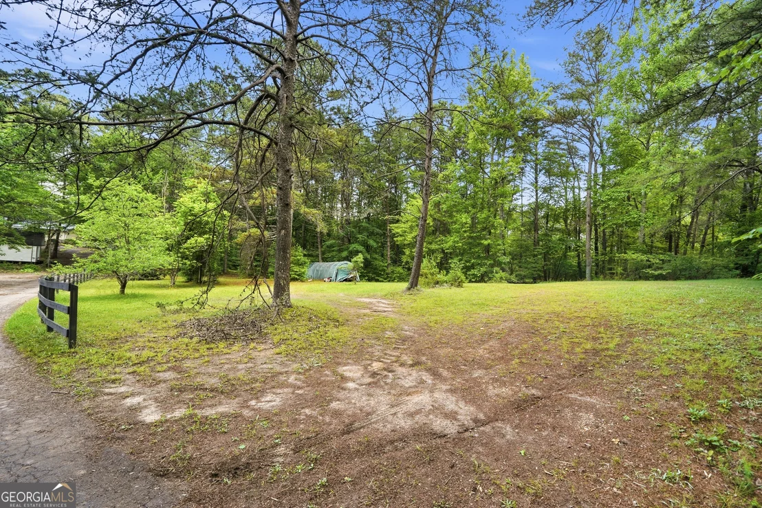 Photo of 2518 Henderson Mountain Road