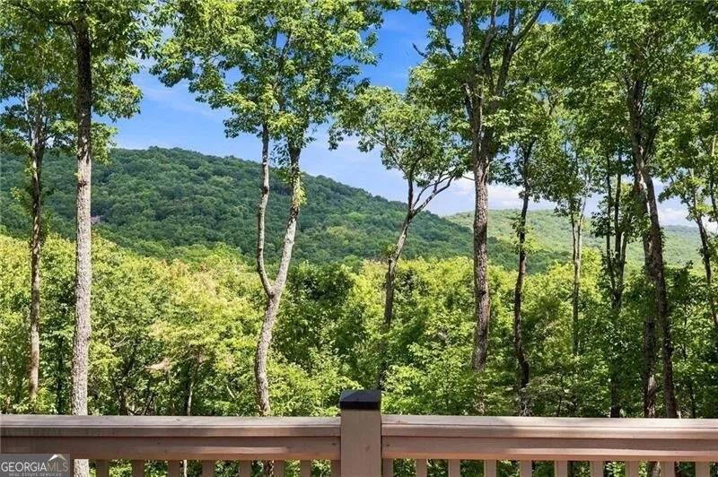 Photo of 1458 Valley View Drive