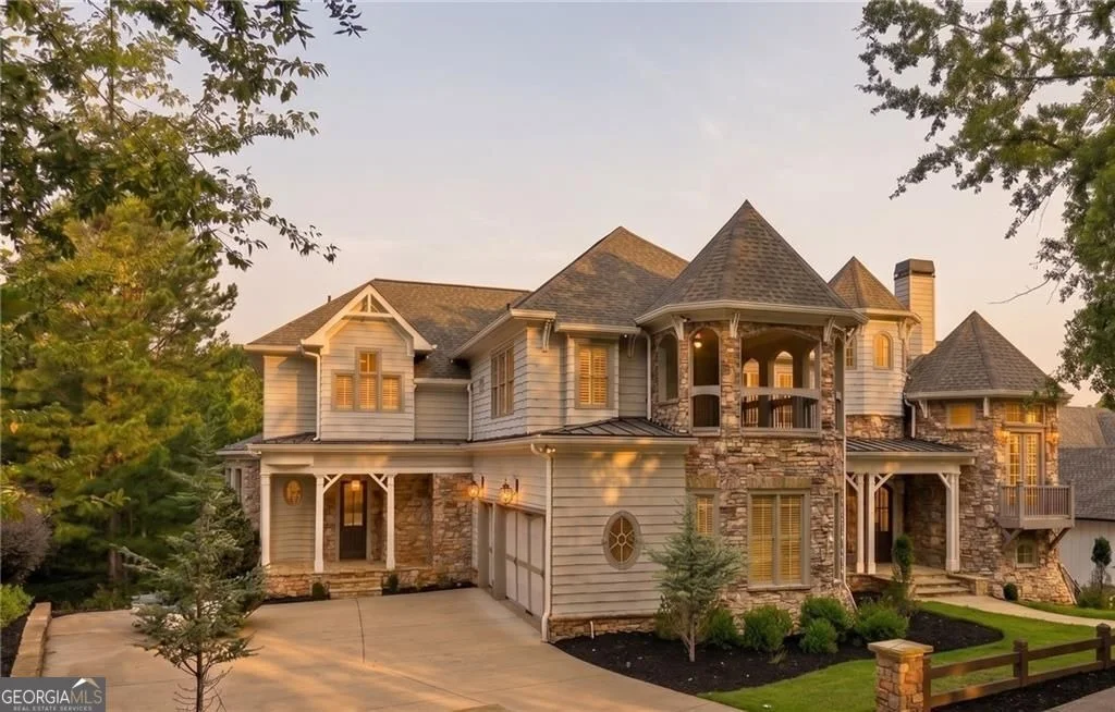 Photo of 6756 Hedge Row Lane