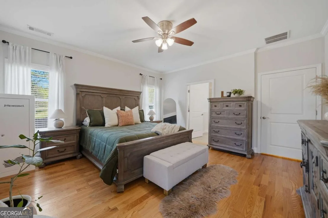 Photo of 2865 Flatbottom Road