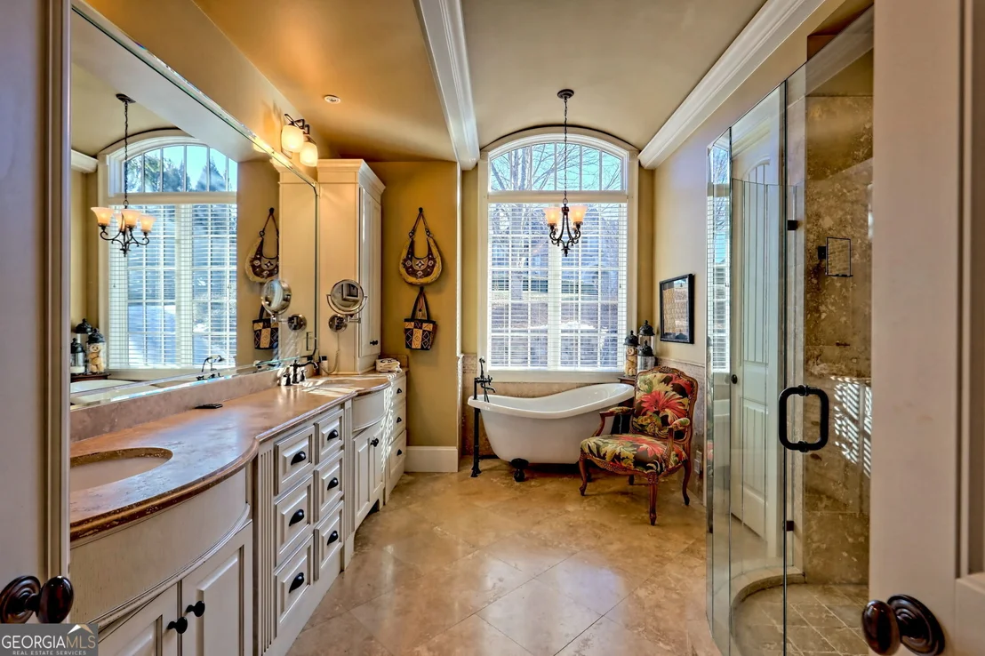 Photo of 689 Waterfall Drive