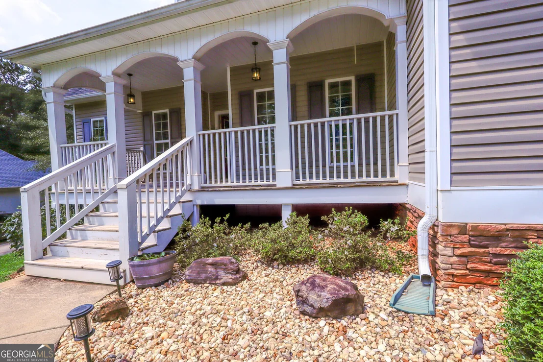 Photo of 100 Chapman Oak Drive