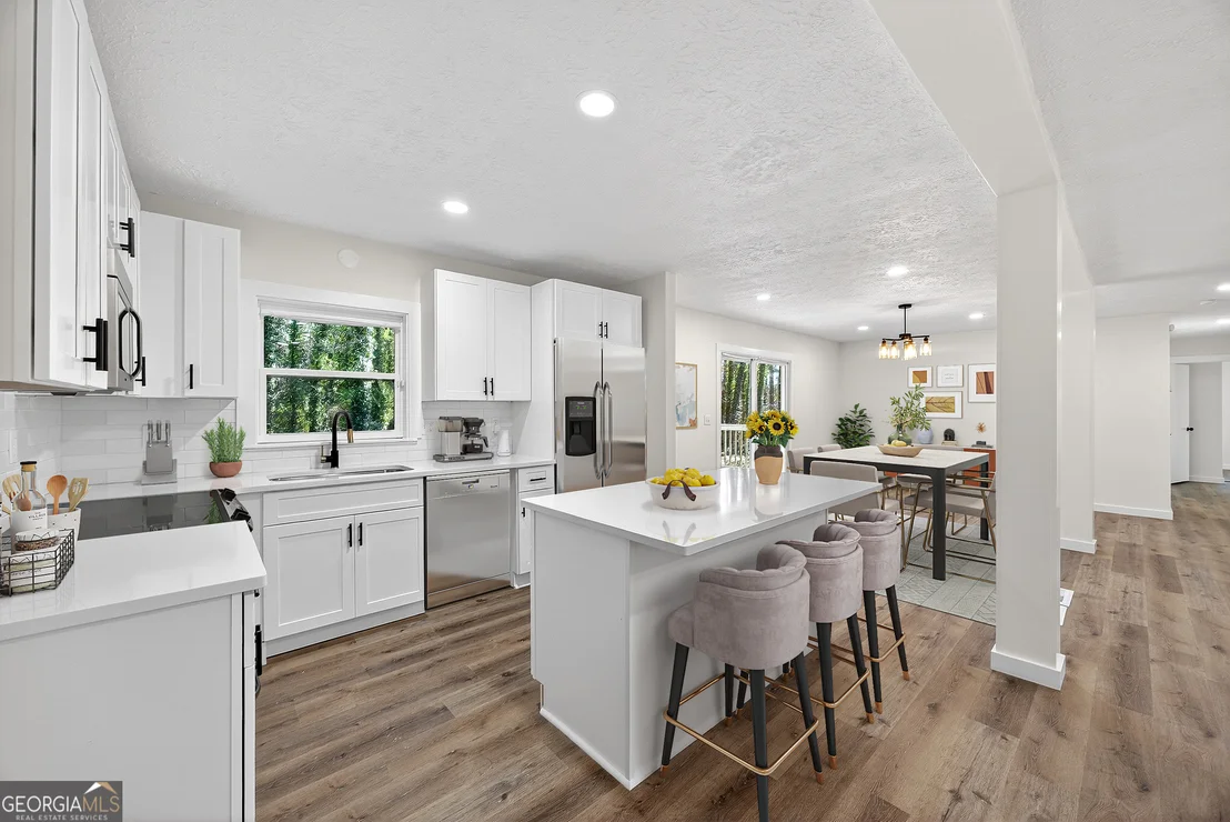 Photo of 4623 Birch Ridge Trail
