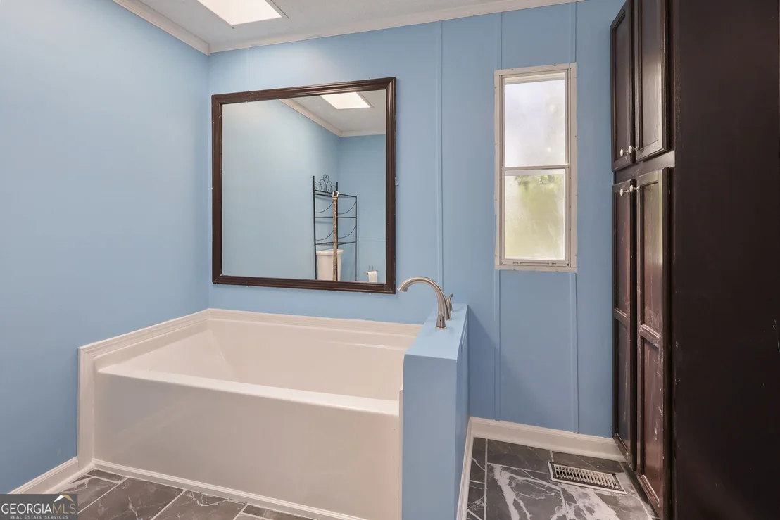 Photo of 383 Jones Road