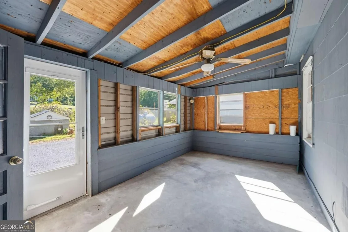 Photo of 1141 Stewart Road