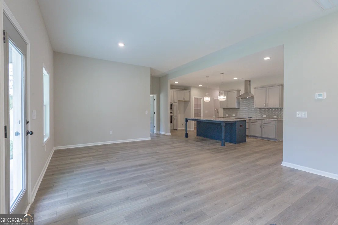 Photo of 1060 Patterson Road