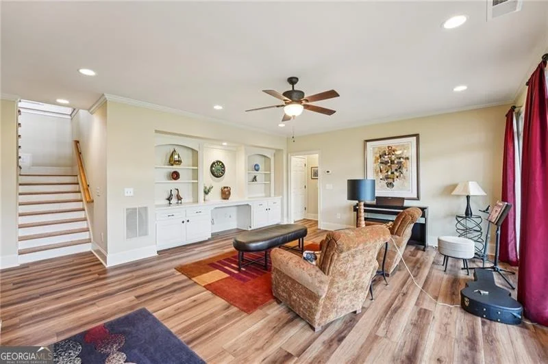 Photo of 29 Red Trillium Ridge