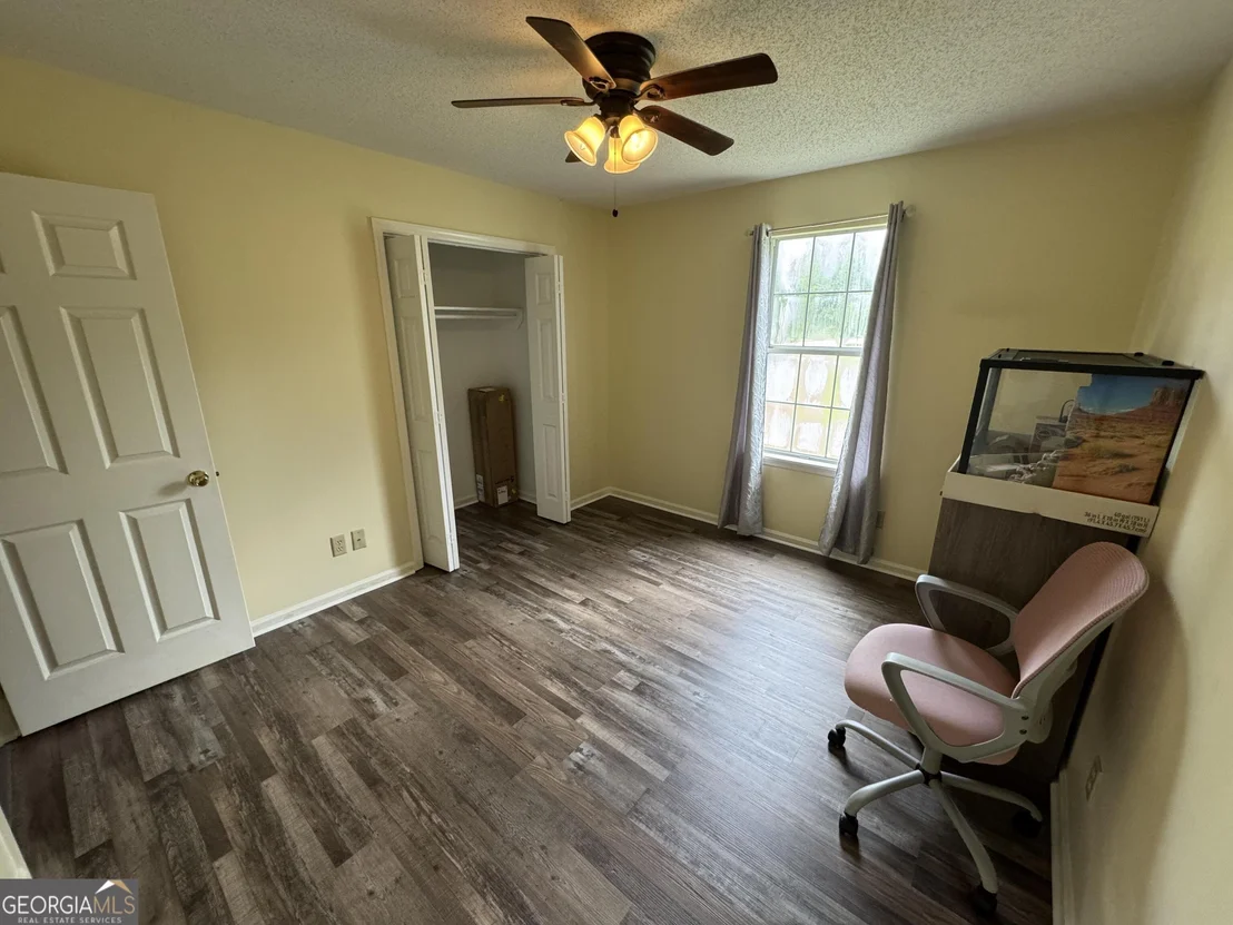 Photo of 355 Summerhill Road