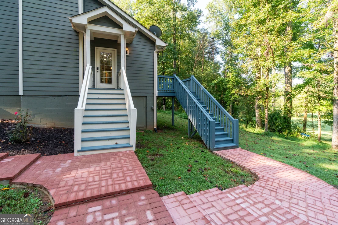 Photo of 629 Crane Trail