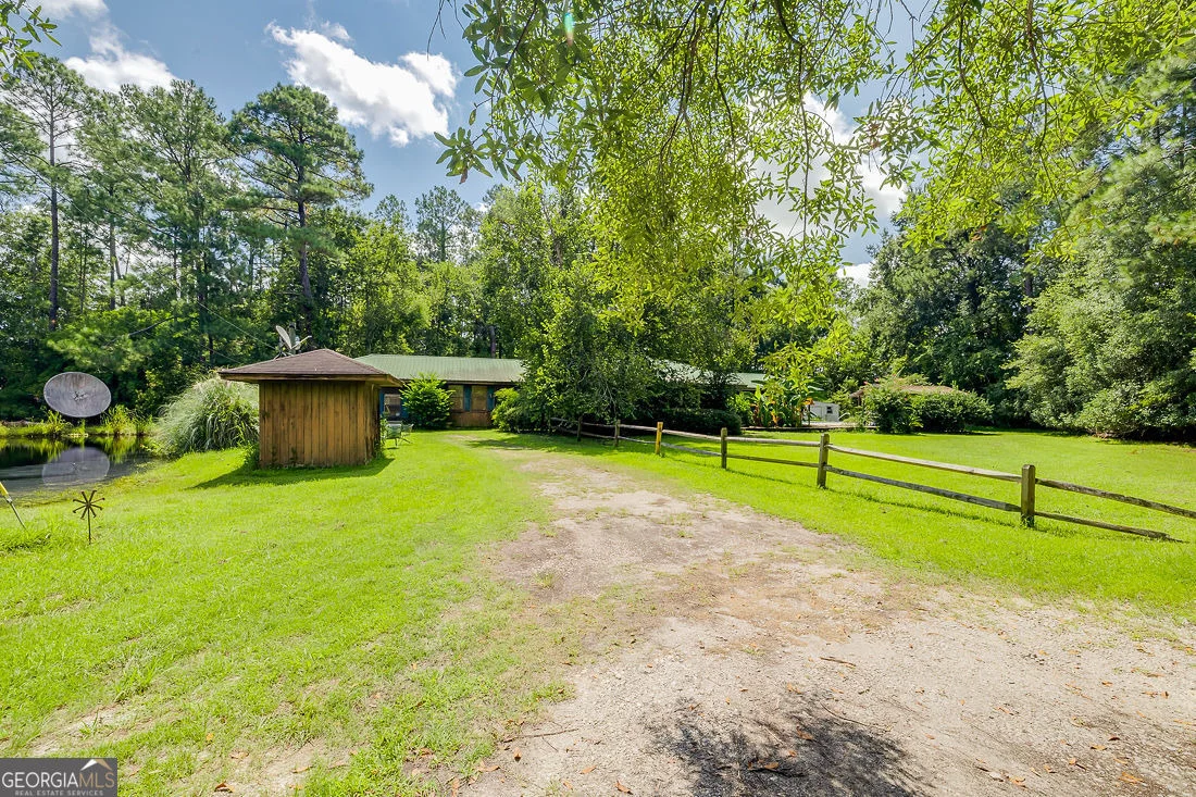 Photo of 1335 Pine Barren Road