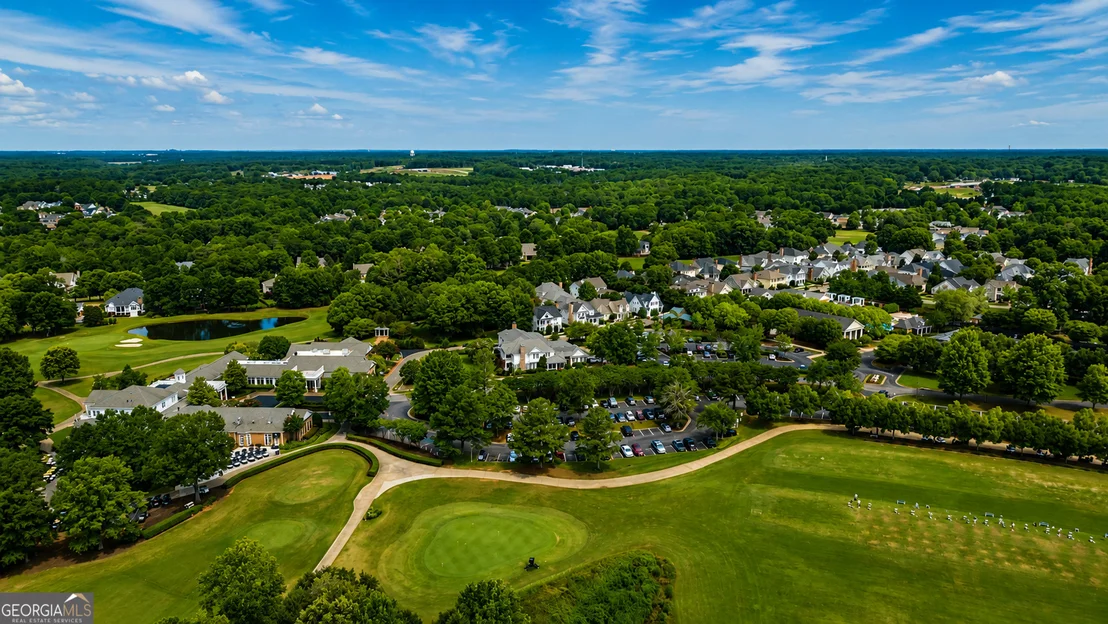Photo of 845 Commons Park