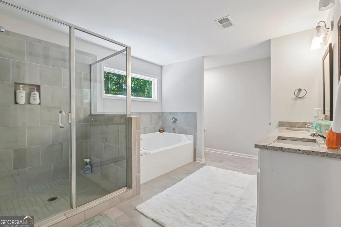 Photo of 512 Clinton Drive