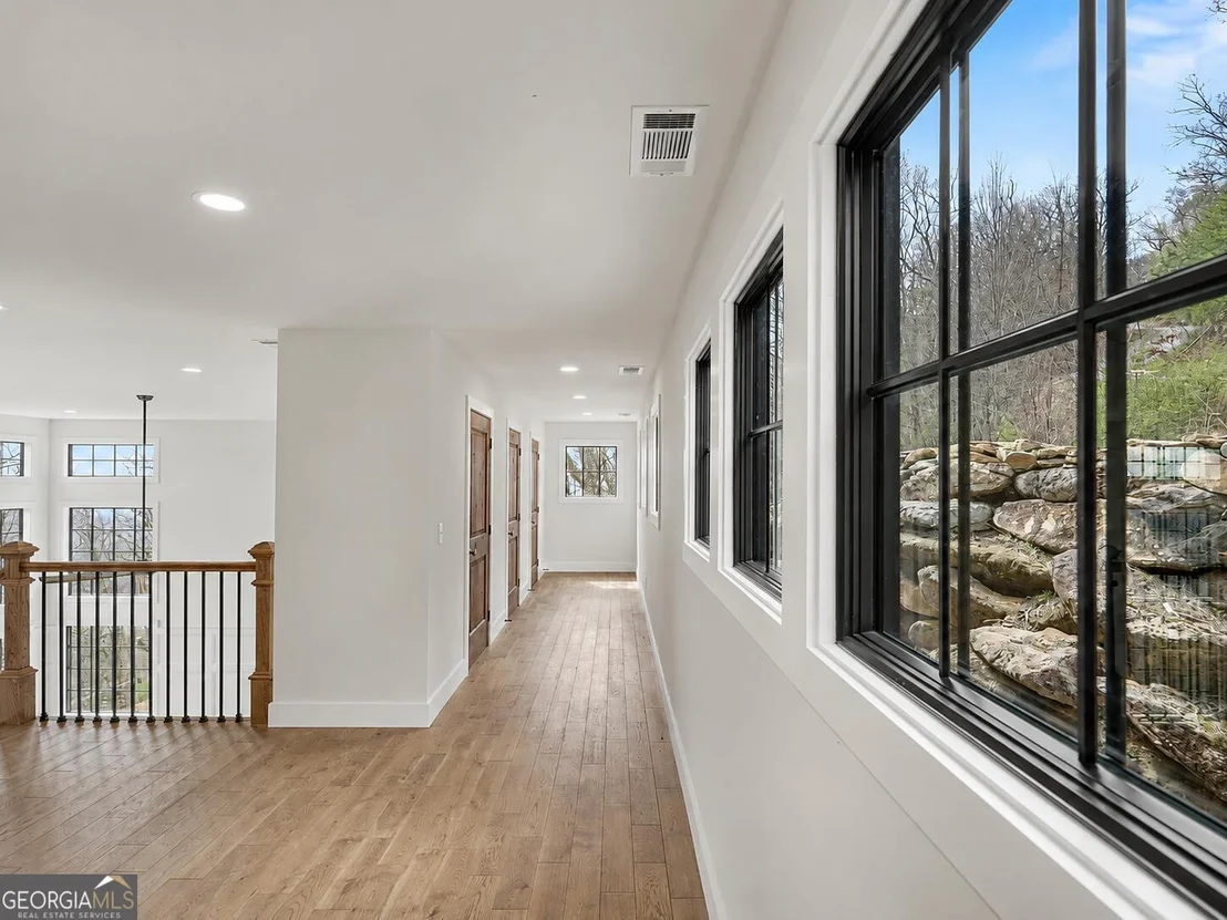 Photo of 416 Winding Trail