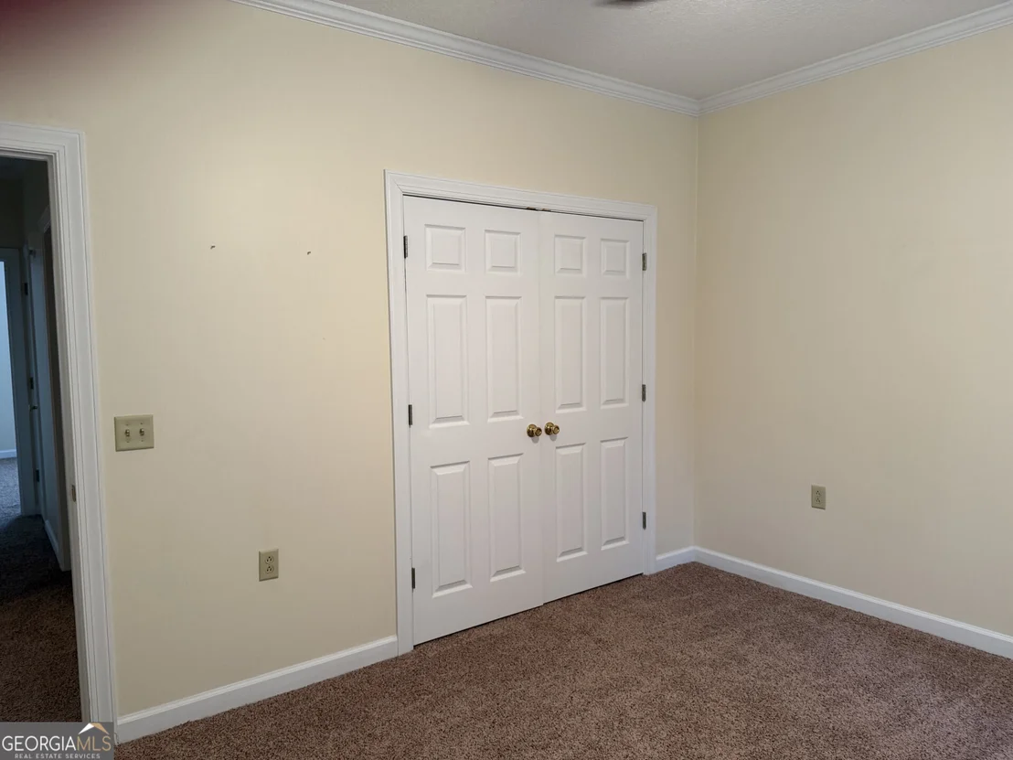 Photo of 102 Oak Circle