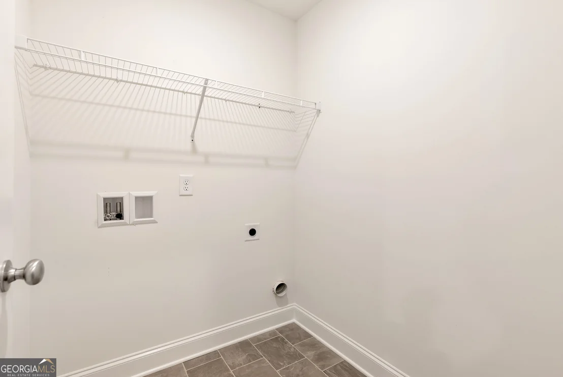Photo of Unit LOT17 at 39 Inman Park