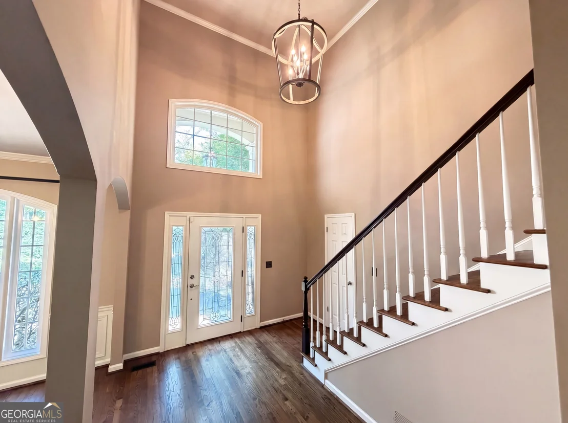 Photo of 300 Ridgeview Trace