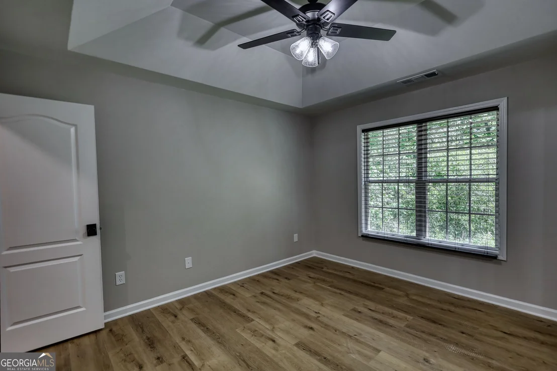 Photo of 854 Hawk Creek Trail