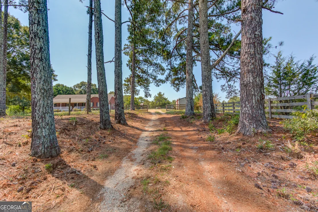Photo of 2373 Whitney Road