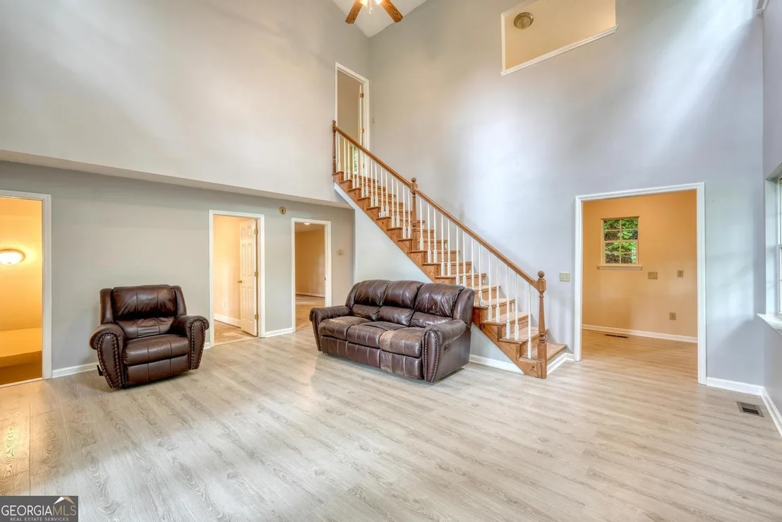 Photo of 20 Eagle Heights Road