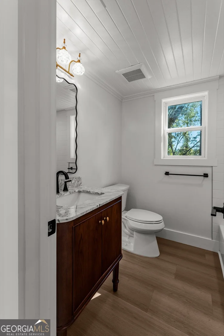 Photo of 3288 W US-280