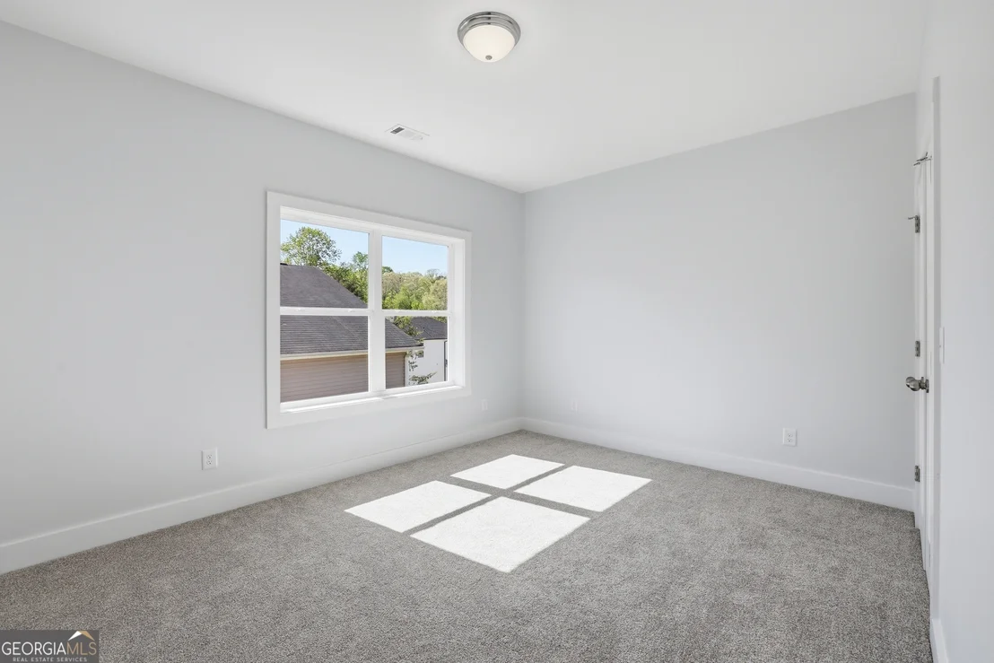 Photo of 139 Saluda Drive