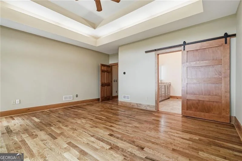 Photo of 861 Summit Drive
