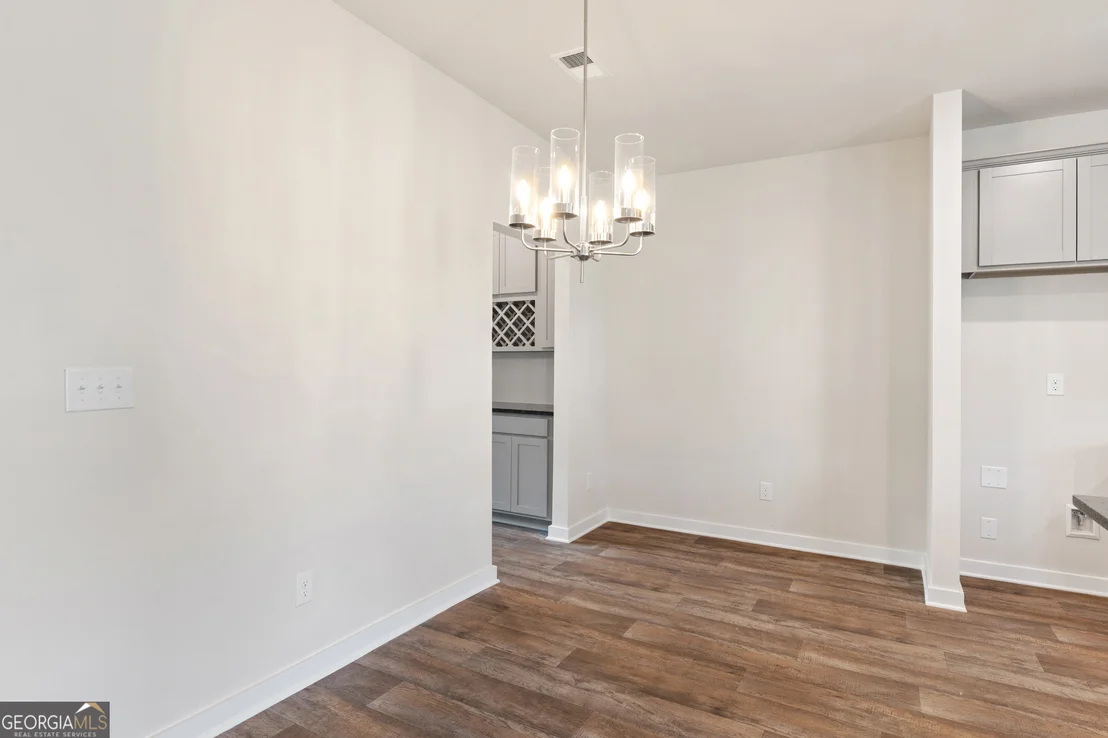 Photo of 203 Crabapple Road