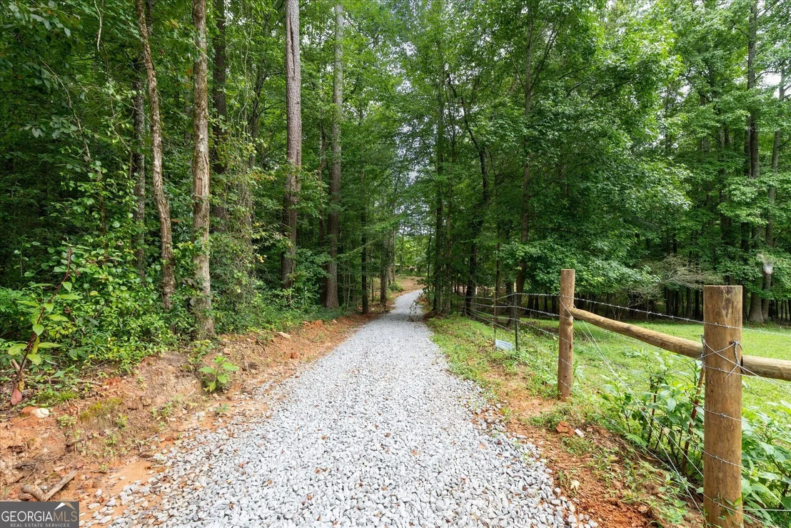 Photo of 468 Rainey Road