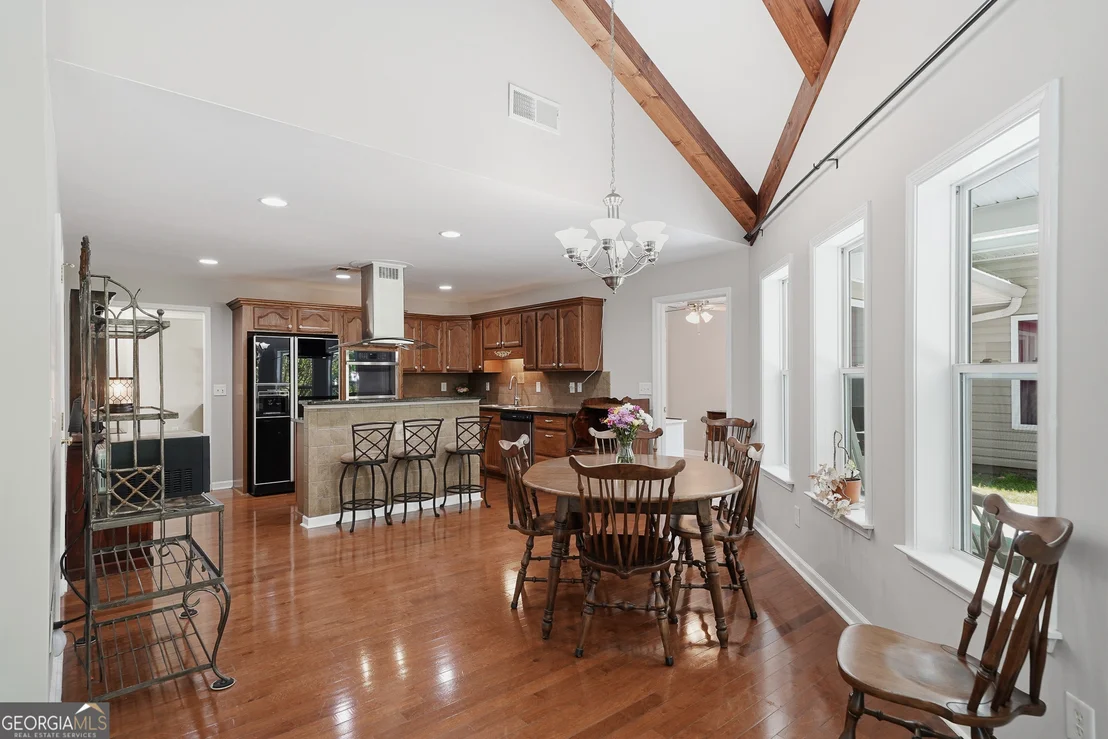 Photo of 9121 Roy Road
